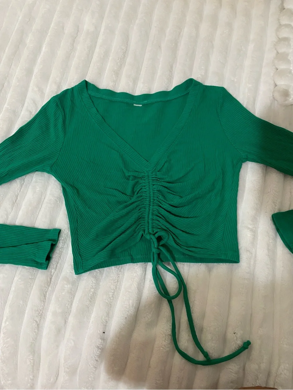 ALO Yoga Green Ruched Drawstring Long-Sleeve Crop Top